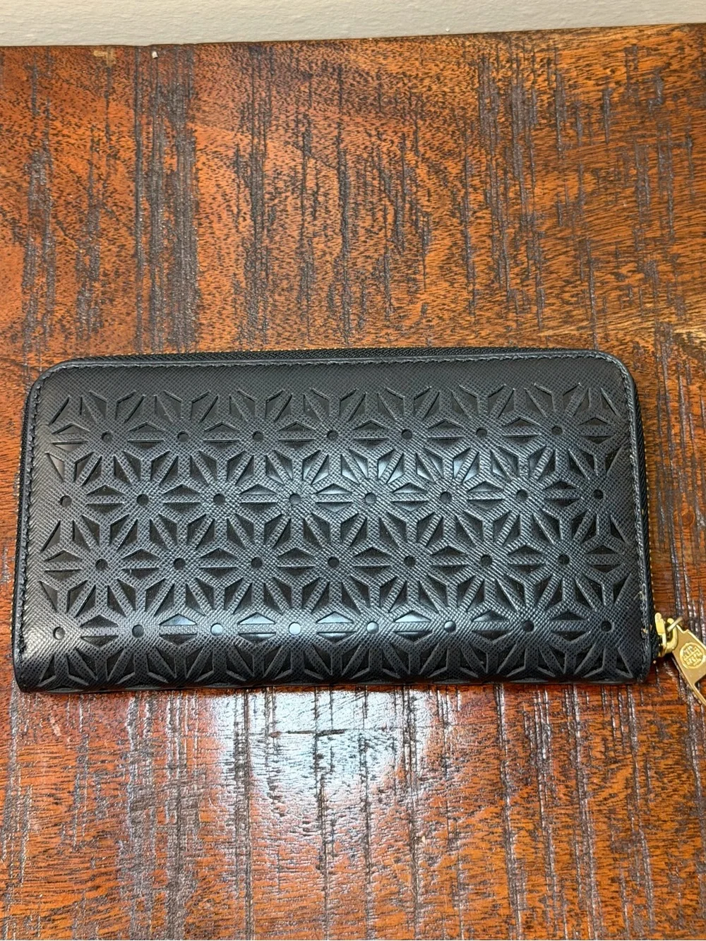 Tory Burch Black Zip Wallet